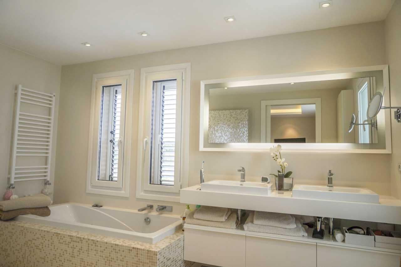 Chalet de 6 habitaciones en Alfaz del Pi / L'Alfàs del Pi en venta con piscina garaje - 1.400.000 € (Ref: 8059454)