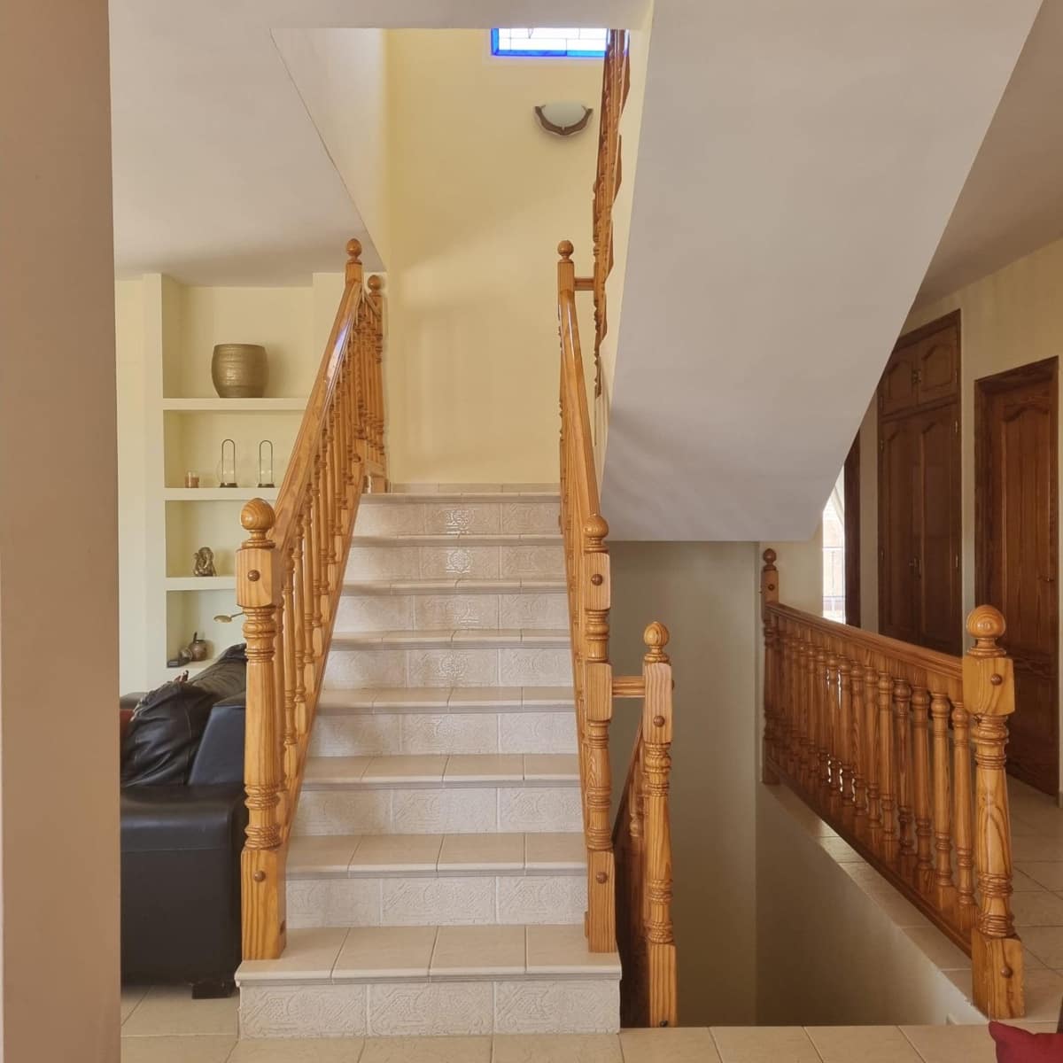 Chalet de 4 habitaciones en Polop en alquiler con piscina garaje - 3.000 € (Ref: 8059458)