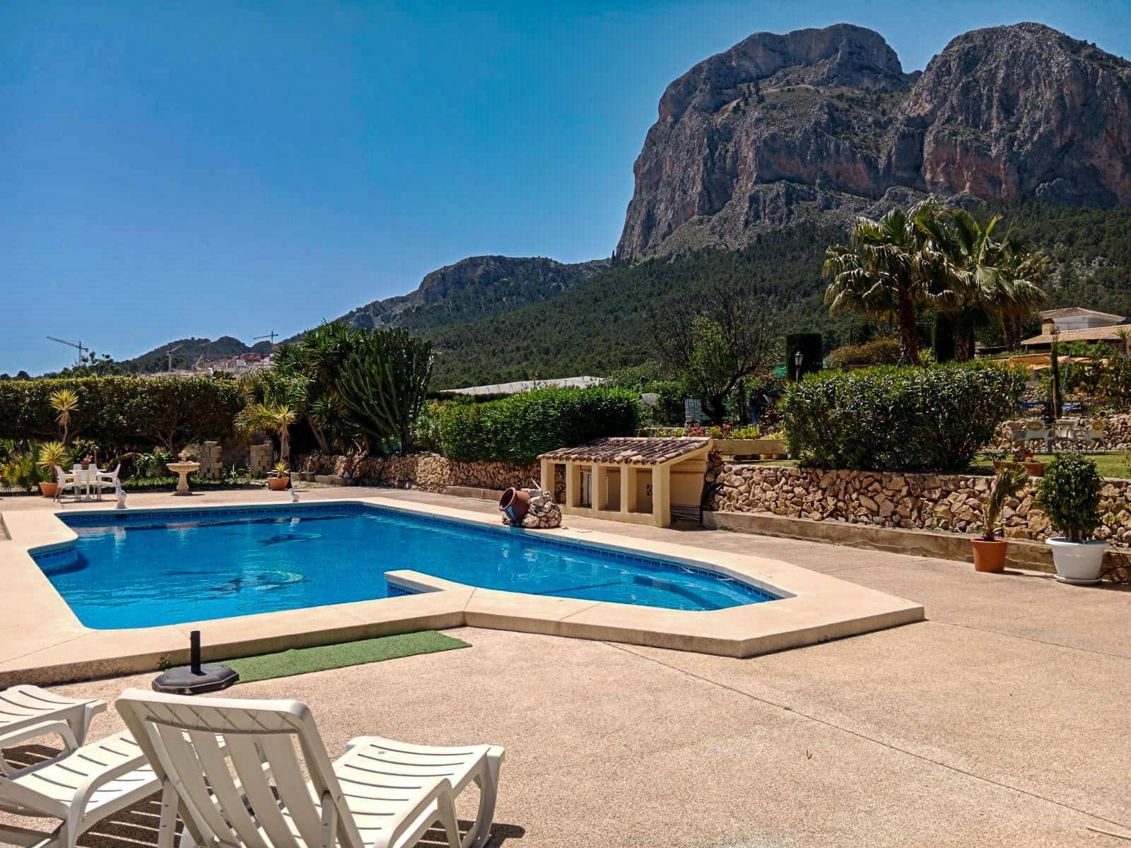 4 Zimmer Villa zu vermieten in Polop mit Pool Garage - 3.500 € (Ref: 8059458)
