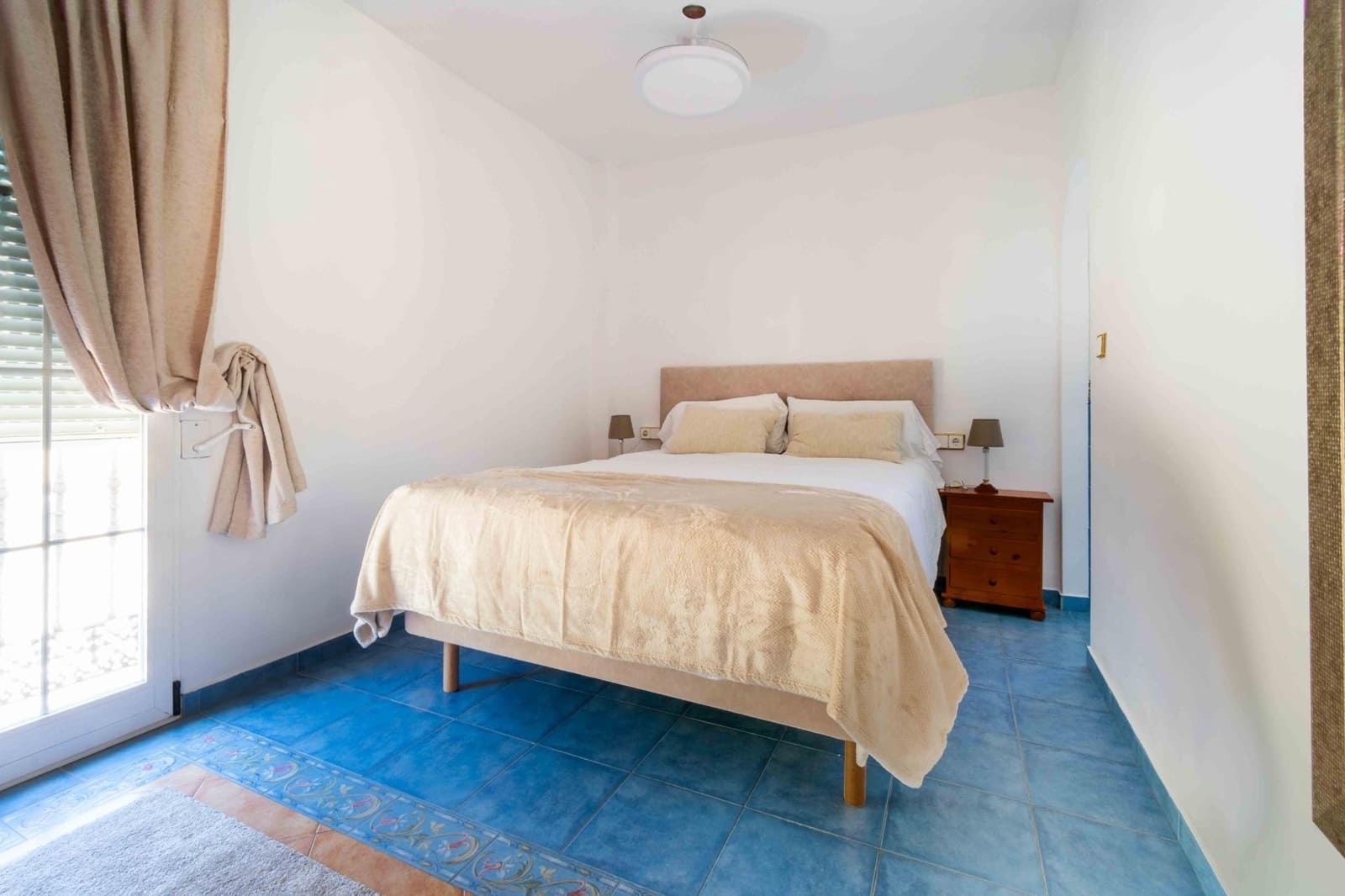 4 Zimmer Villa zu vermieten in Polop mit Pool Garage - 3.500 € (Ref: 8059458)