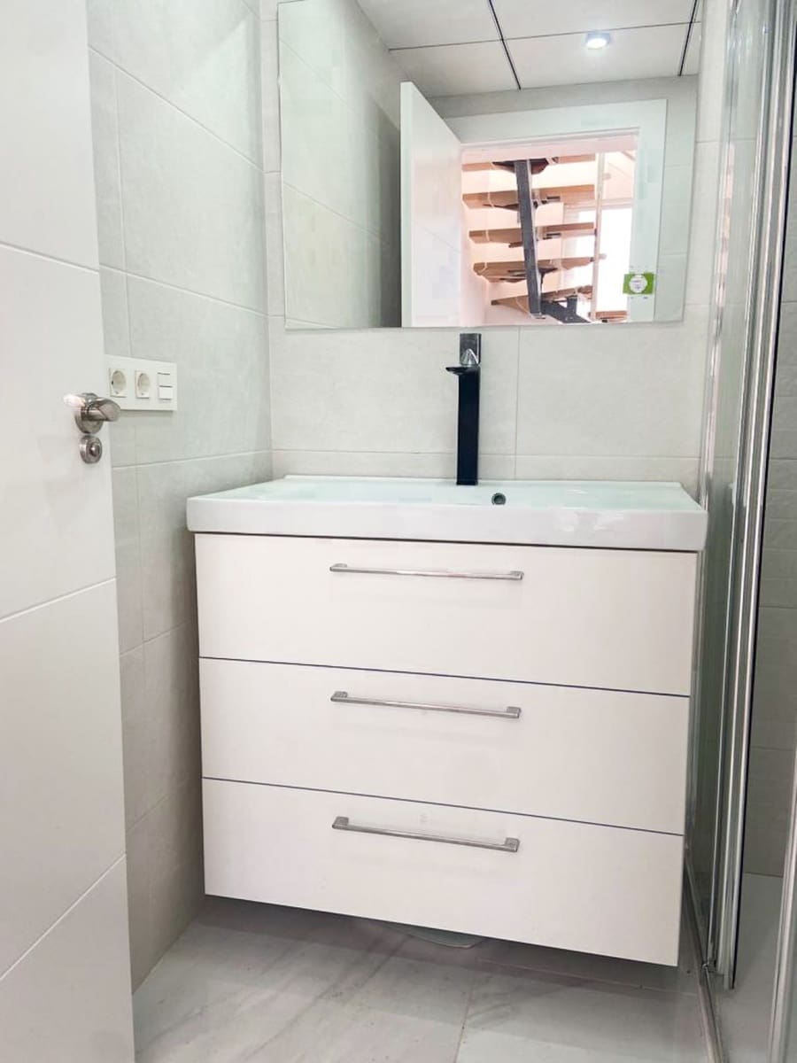 4 Zimmer Villa zu verkaufen in La Nucia mit Pool Garage - 586.000 € (Ref: 8059480)