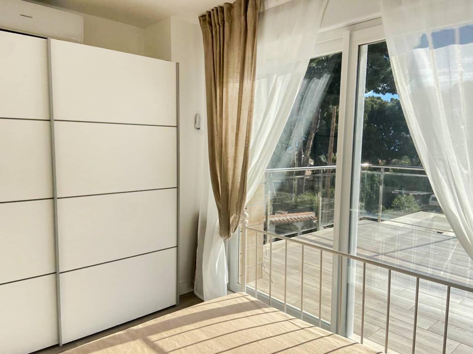 4 Zimmer Villa zu verkaufen in La Nucia mit Pool Garage - 586.000 € (Ref: 8059480)