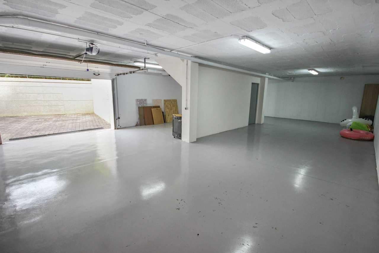 4 Zimmer Villa zu verkaufen in Albir mit Pool Garage - 950.000 € (Ref: 8059483)