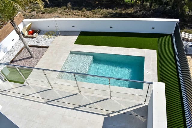 3 slaapkamer Villa te koop in La Nucia met zwembad garage - € 494.221 (Ref: 8059519)