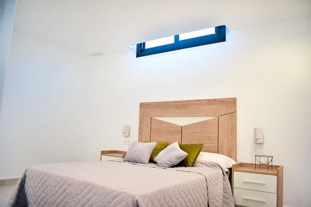 3 slaapkamer Villa te koop in La Nucia met zwembad garage - € 494.221 (Ref: 8059519)