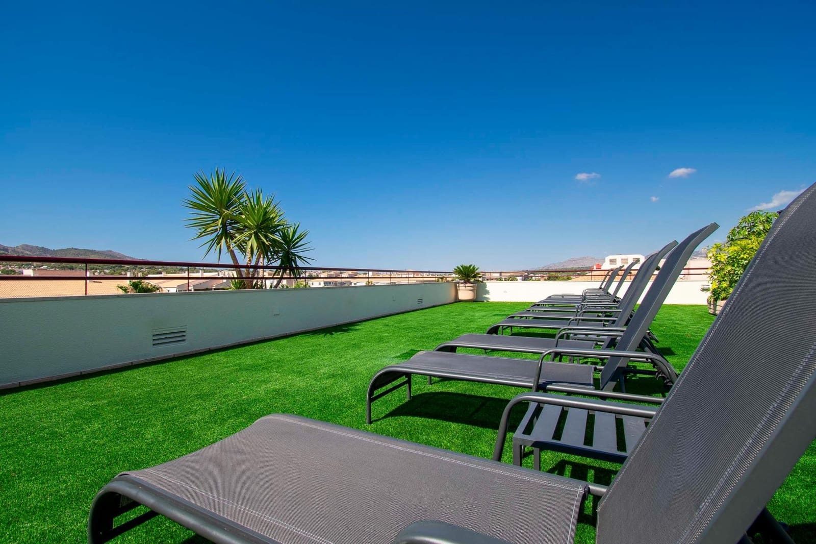 1 soveværelse Lejlighed til leje i Albir med swimmingpool - € 2.500 (Ref: 8059530)