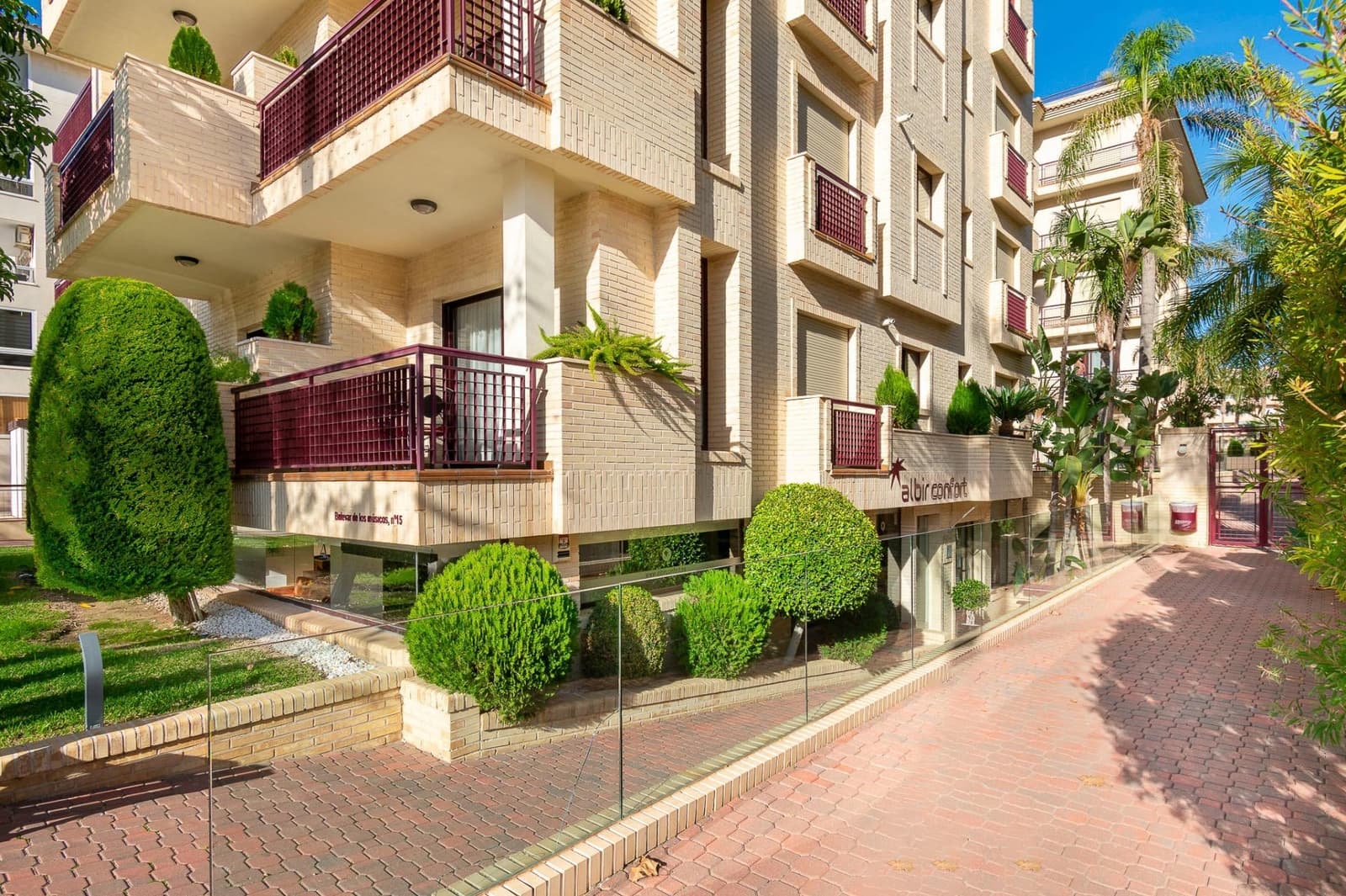 1 soveværelse Lejlighed til leje i Albir med swimmingpool - € 2.500 (Ref: 8059530)