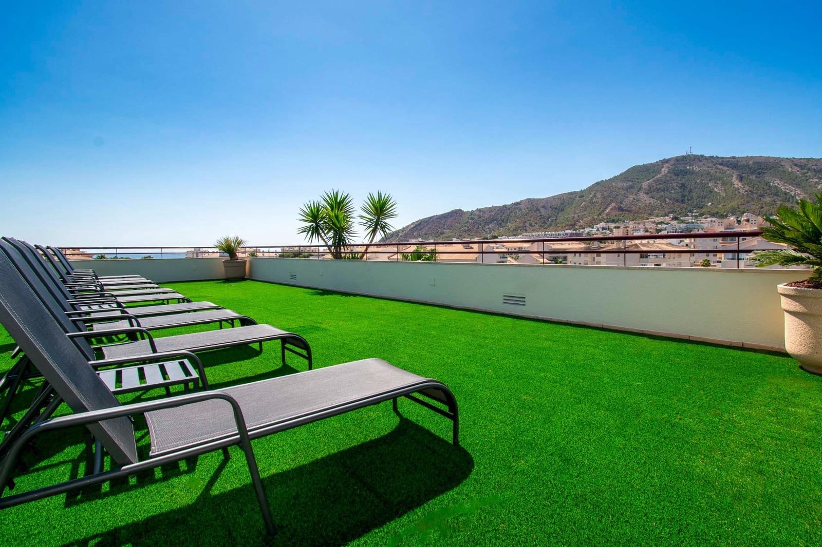 1 soveværelse Lejlighed til leje i Albir med swimmingpool - € 2.500 (Ref: 8059530)