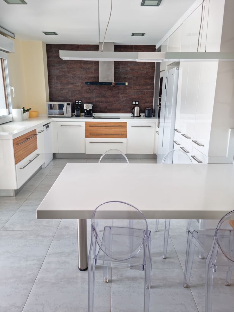 7 soveværelse Villa til salg i Altea med swimmingpool garage - € 1.990.000 (Ref: 8059543)