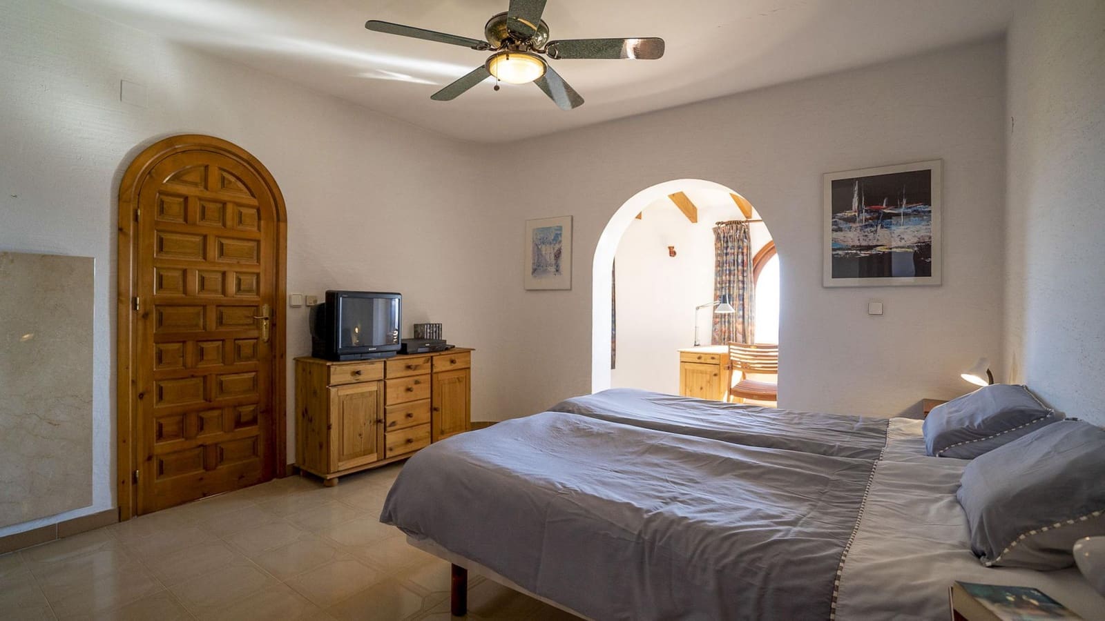 5 bedroom Villa for sale in Alfaz del Pi / L'Alfas del Pi with garage - € 945,000 (Ref: 8059617)