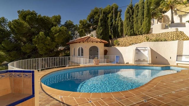 5 slaapkamer Villa te koop in Alfaz del Pi / L'Alfàs del Pi met garage - € 945.000 (Ref: 8059617)
