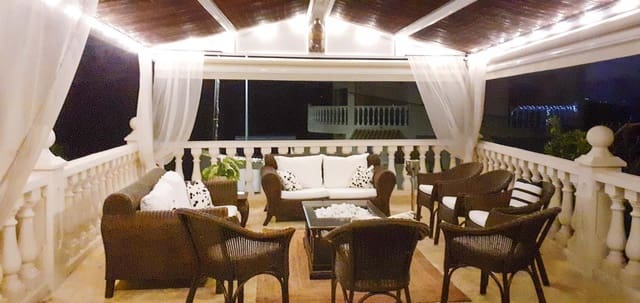 3 soverom Villa til salgs i Albir, Alfaz del Pi / L'Alfàs del Pi med svømmebasseng garasje - € 795 000 (Ref: 8059626)