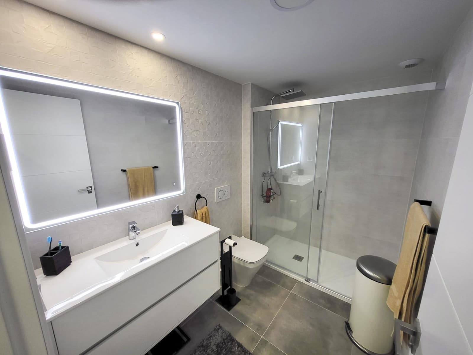 2 bedroom Apartment for sale in Finestrat with pool garage - € 420,000 (Ref: 8059630)