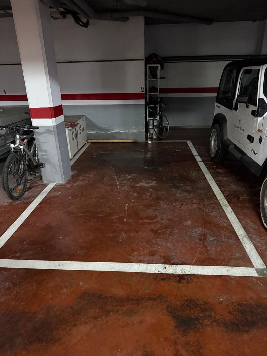 Garage att hyra i Ibiza stad - 150 € (Ref: 8085537)