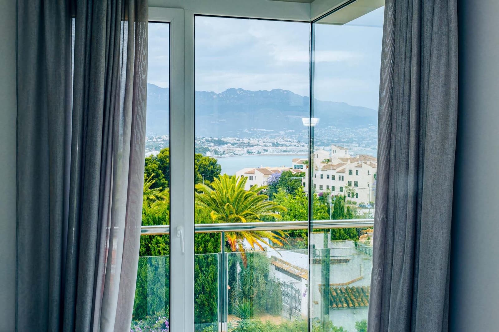 6 chambre Villa/Maison à vendre à Albir avec piscine garage - 2 200 000 € (Ref: 8250559)