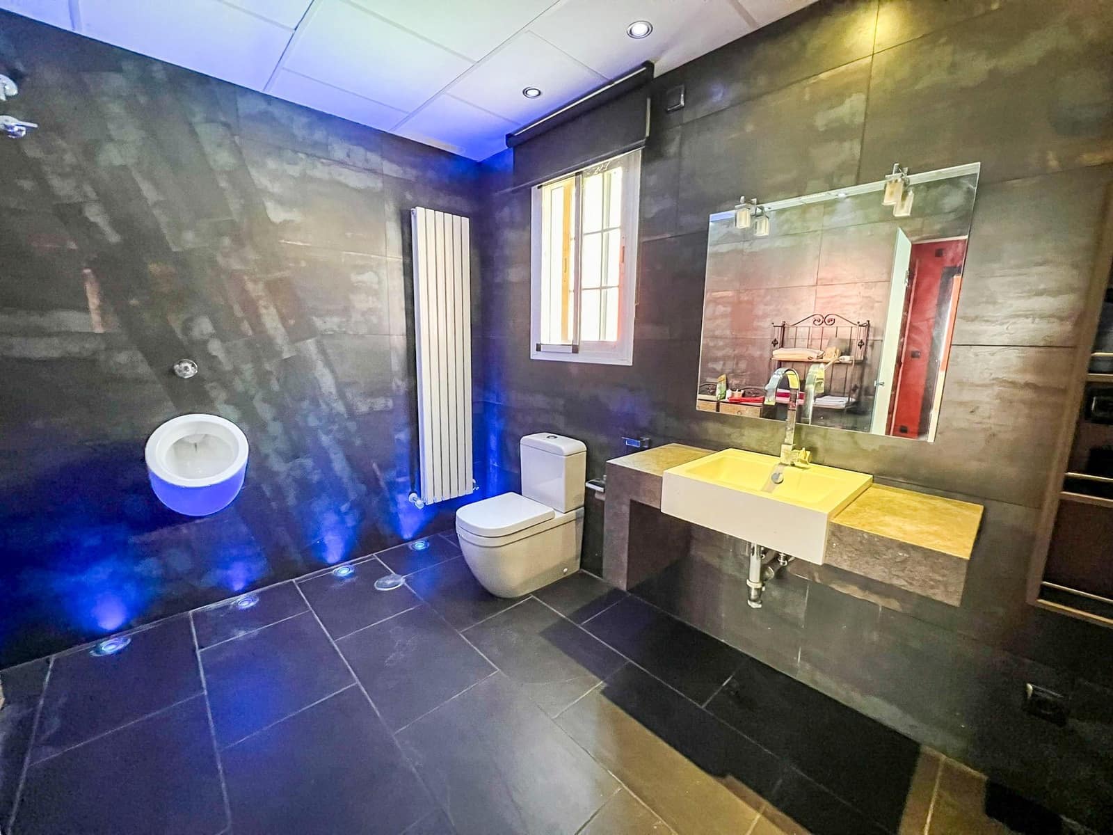 16 bedroom Villa for sale in Albir with pool - € 1,250,000 (Ref: 8331733)