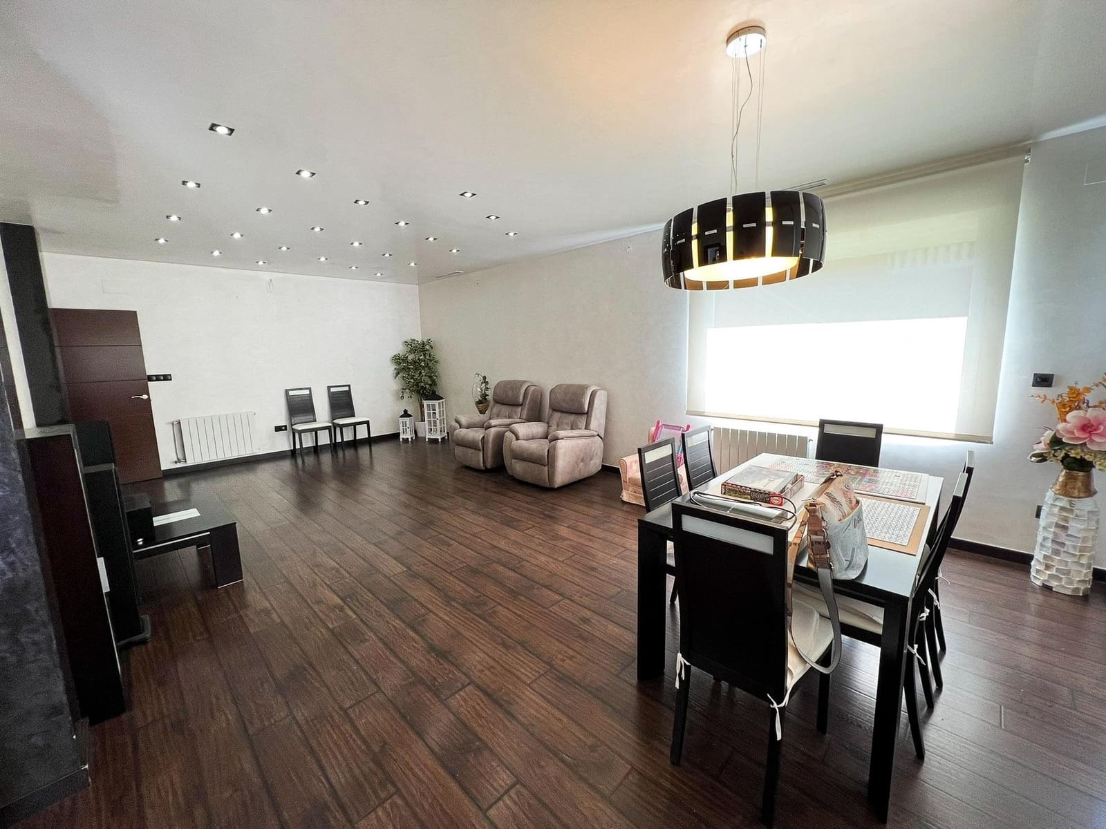 16 bedroom Villa for sale in Albir with pool - € 1,250,000 (Ref: 8331733)