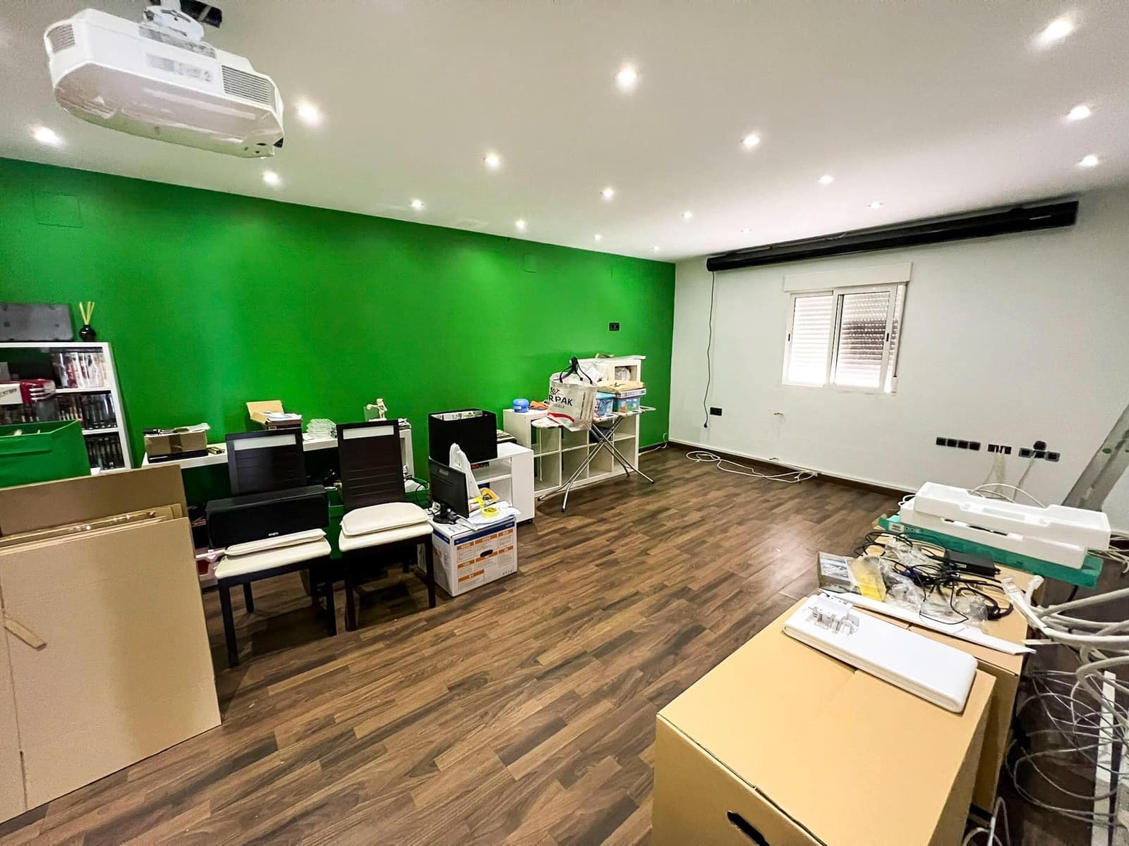 16 bedroom Villa for sale in Albir with pool - € 1,250,000 (Ref: 8331733)