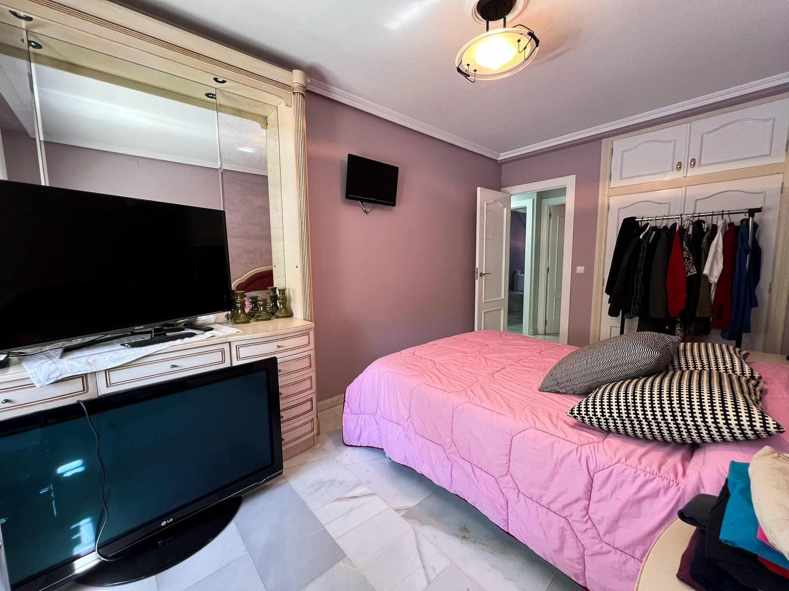 16 bedroom Villa for sale in Albir with pool - € 1,250,000 (Ref: 8331733)