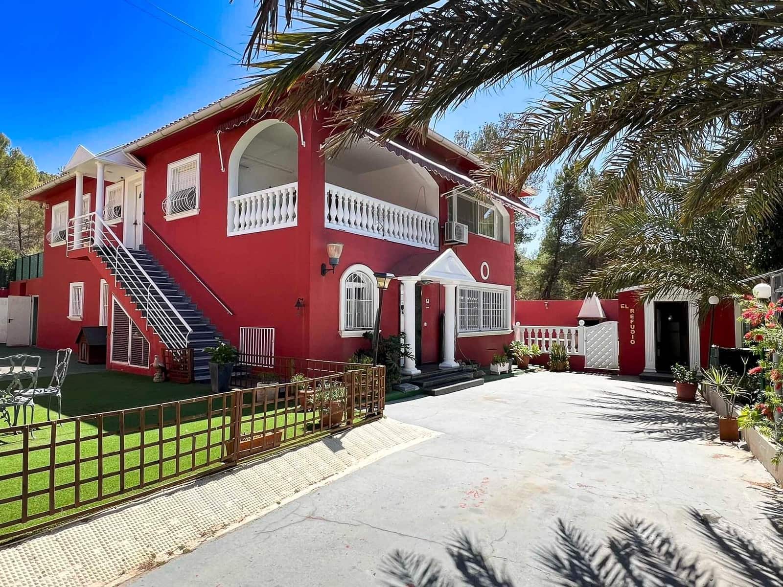 16 bedroom Villa for sale in Albir with pool - € 1,250,000 (Ref: 8331733)