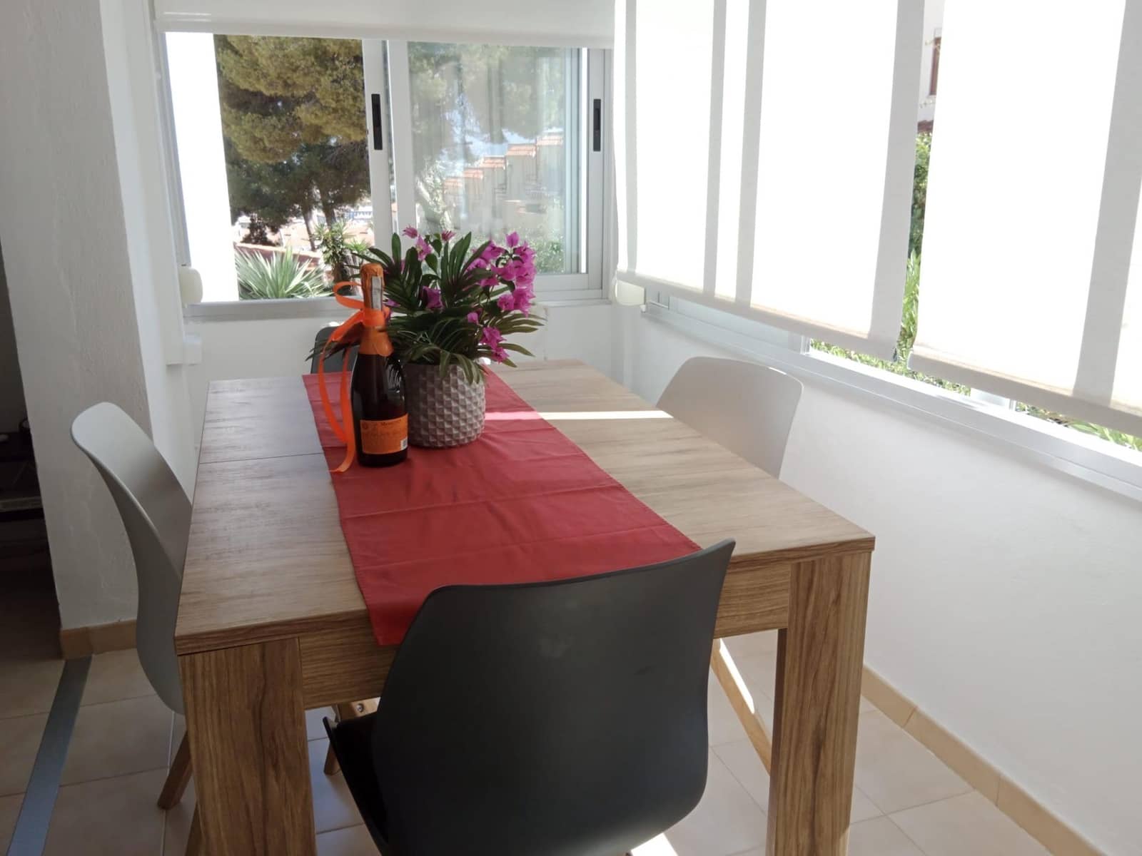 2 bedroom Apartment for rent in Albir, Alfaz del Pi / L'Alfàs del Pi