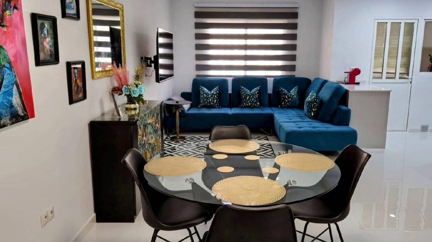 3 slaapkamer Rijtjeshuis te huur in Albir met zwembad garage - € 1.500 (Ref: 8434465)