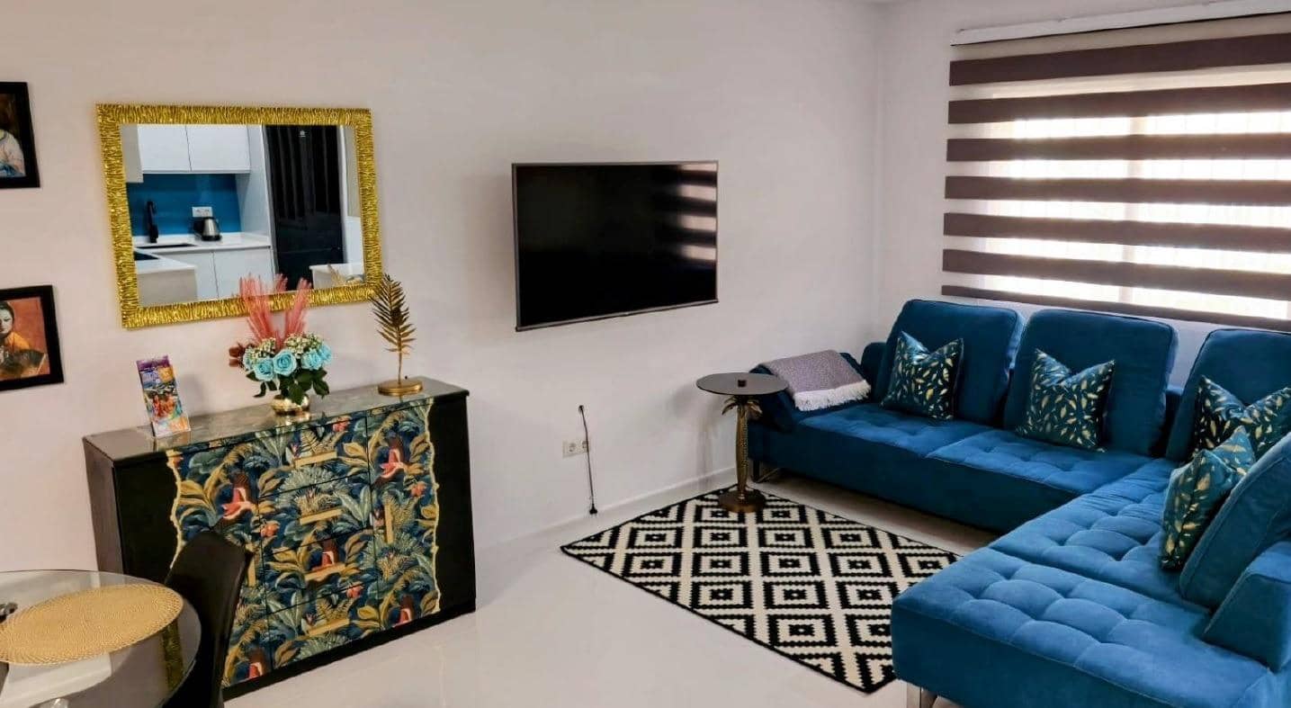 3 slaapkamer Rijtjeshuis te huur in Albir met zwembad garage - € 1.500 (Ref: 8434465)