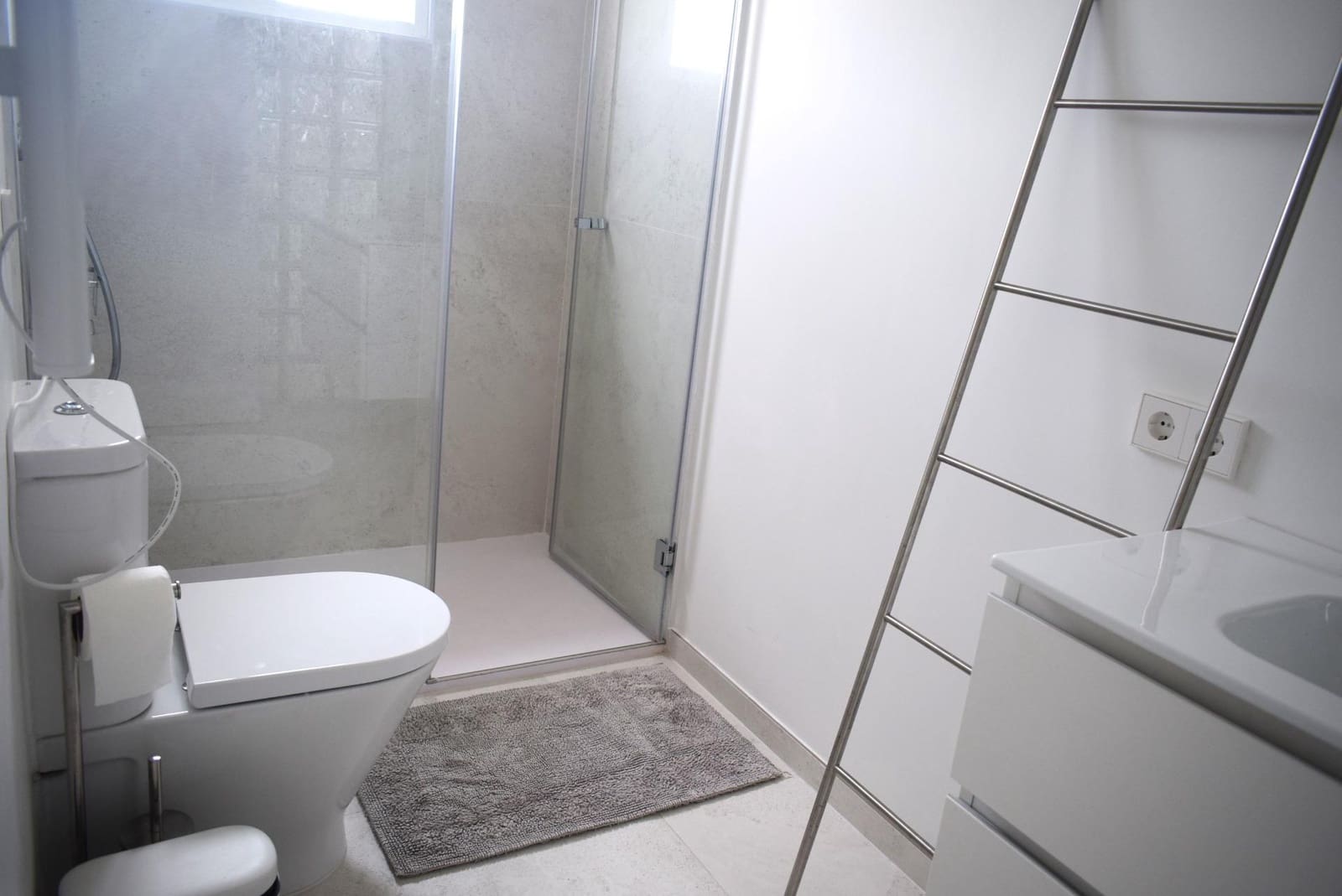 2 soveværelse Lejlighed til leje i Altea med swimmingpool - € 2.900 (Ref: 8454885)