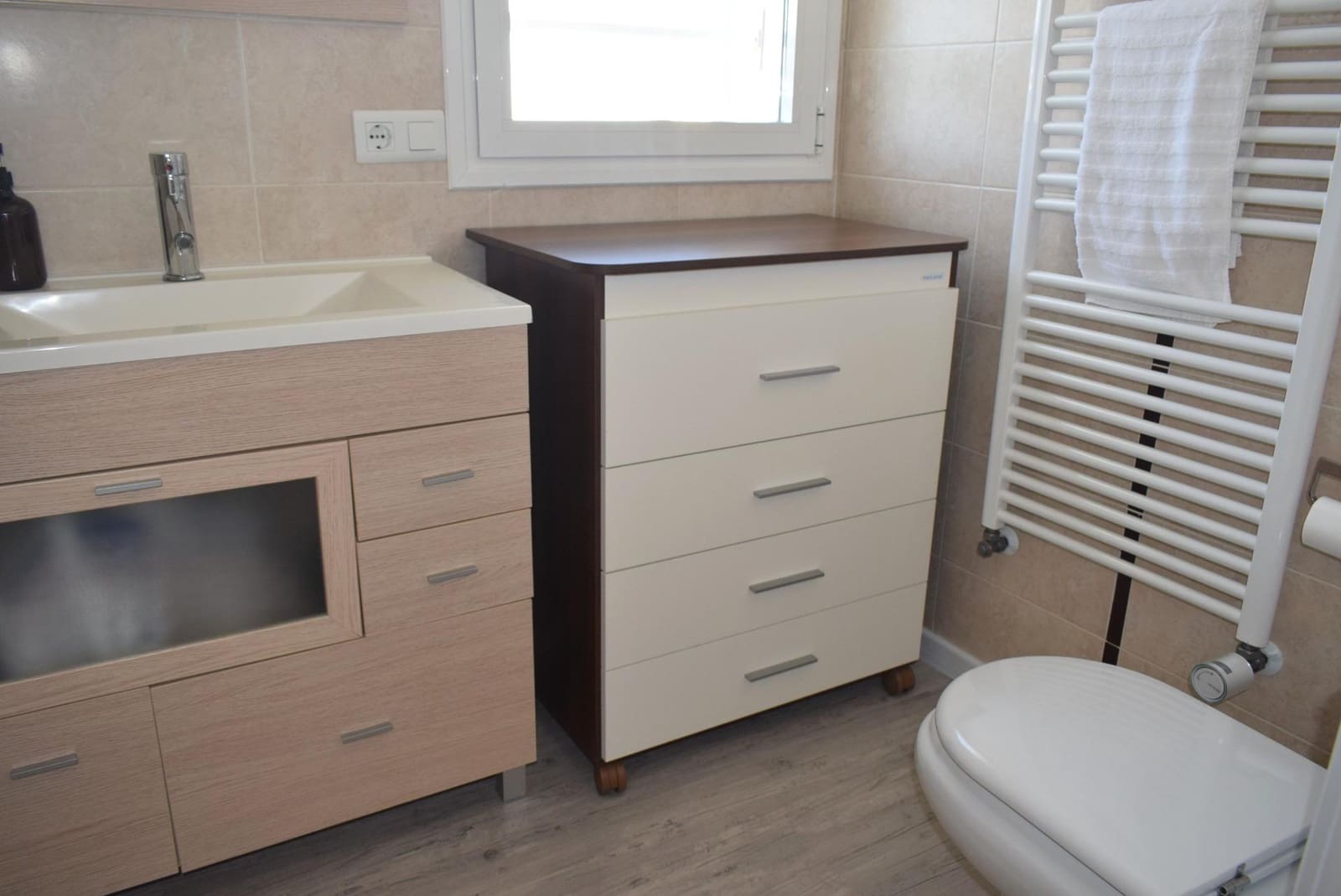 4 soveværelse Semi-Rækkehus til salg i Alfaz del Pi / L'Alfas del Pi med swimmingpool garage - € 599.000 (Ref: 8469282)