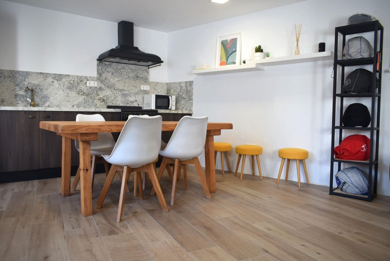 4 soveværelse Semi-Rækkehus til salg i Alfaz del Pi / L'Alfas del Pi med swimmingpool garage - € 599.000 (Ref: 8469282)