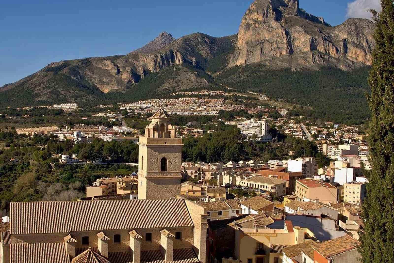 3 Zimmer Villa zu verkaufen in Polop mit Pool - 470.000 € (Ref: 8495164)