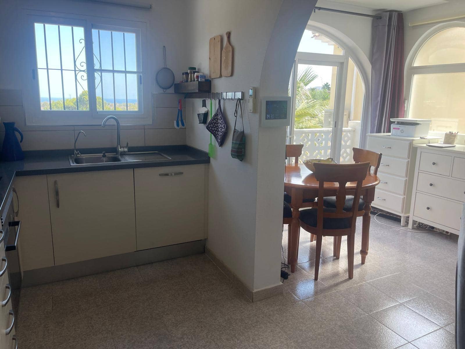 2 soveværelse Bungalow til salg i La Nucia med swimmingpool - € 243.000 (Ref: 8534261)