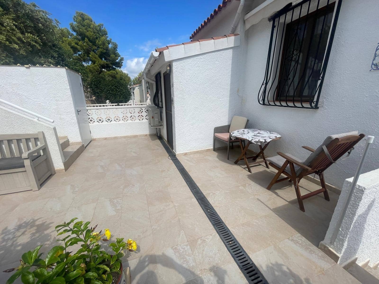 2 soveværelse Bungalow til salg i La Nucia med swimmingpool - € 243.000 (Ref: 8534261)