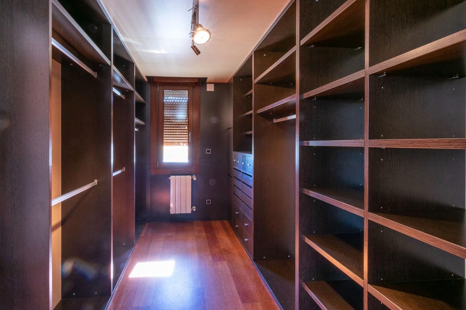 4 bedroom Villa for sale in Albir with pool garage - € 1,650,000 (Ref: 8536556)