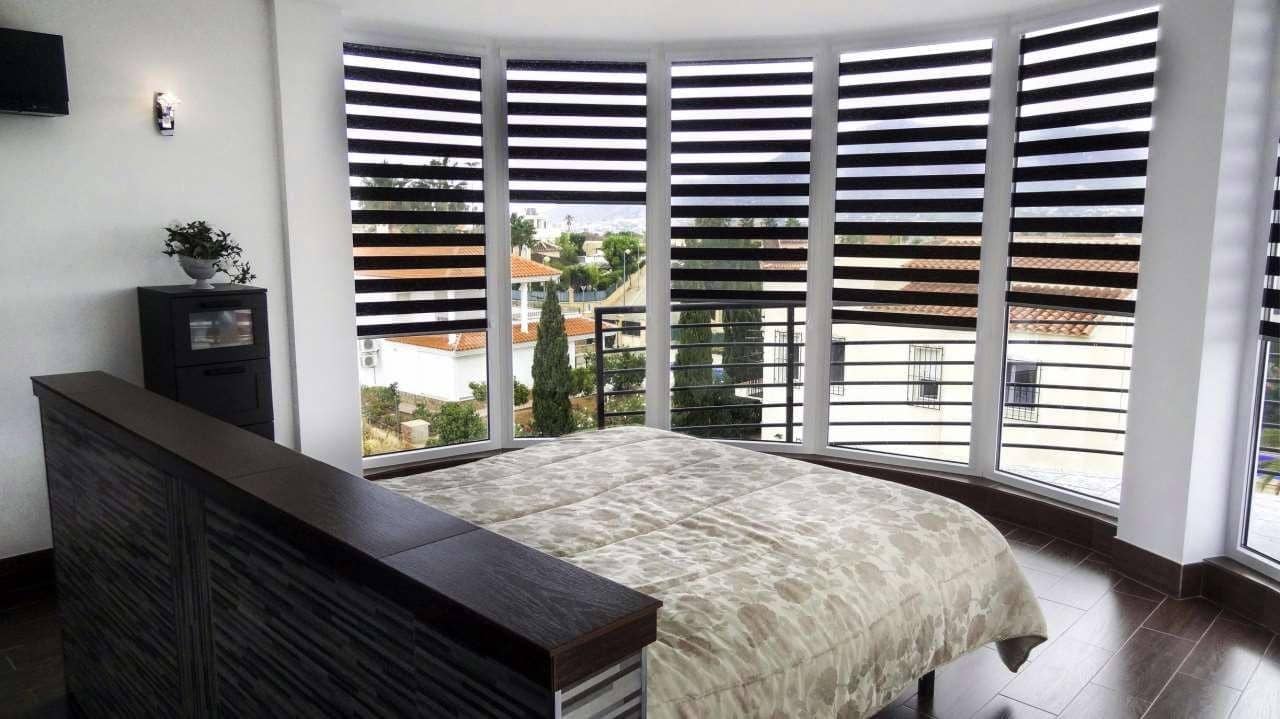 5 slaapkamer Villa te koop in Alfaz del Pi / L'Alfas del Pi met zwembad garage - € 1.250.000 (Ref: 8551366)