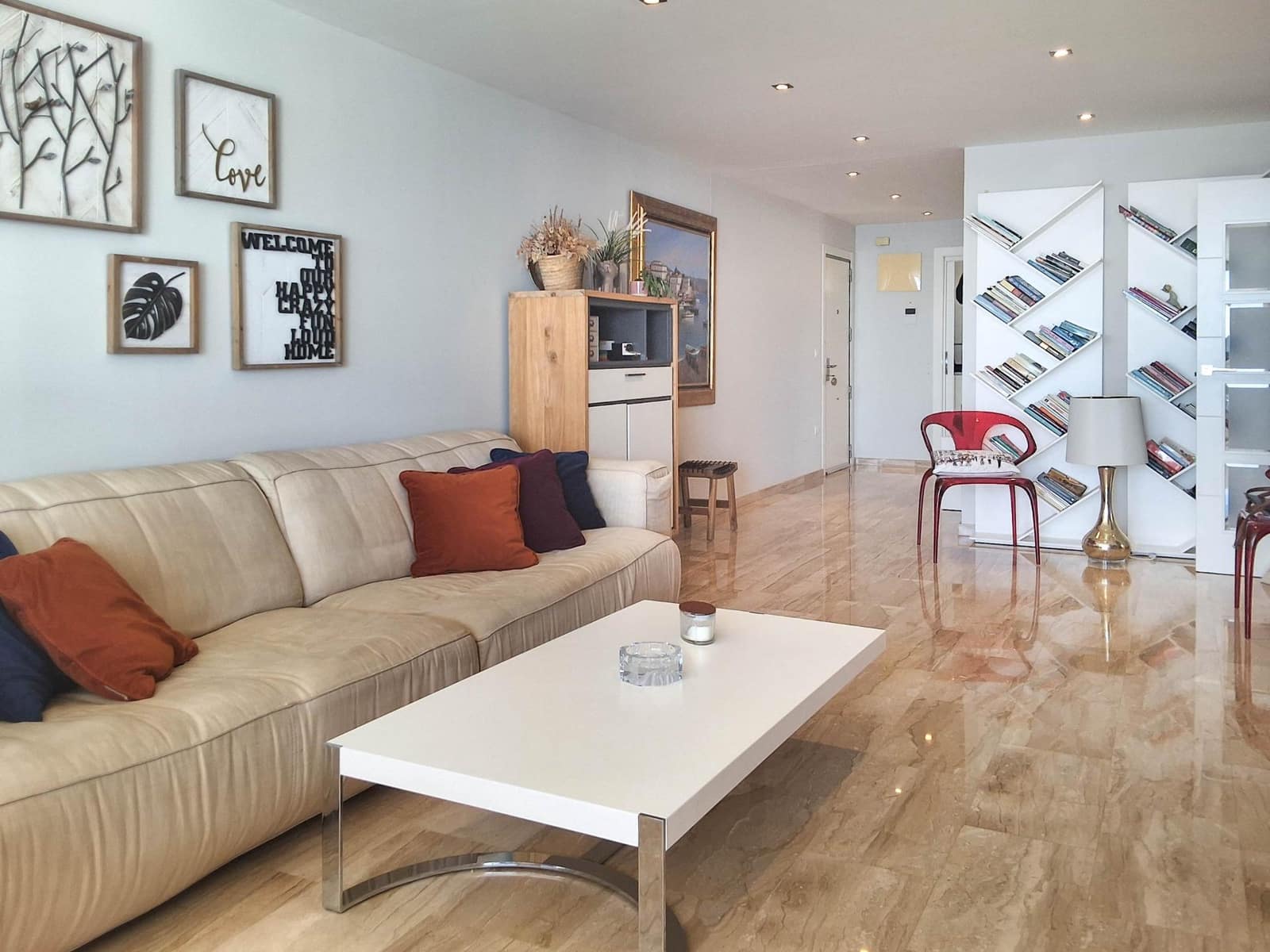 2 bedroom Apartment for sale in Benidorm with pool garage - € 790,000 (Ref: 8570520)