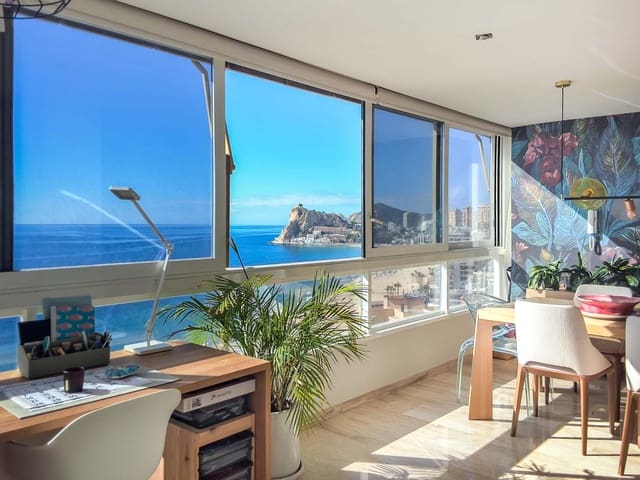 2 soverom Leilighet til salgs i Benidorm med svømmebasseng garasje - € 790 000 (Ref: 8570520)