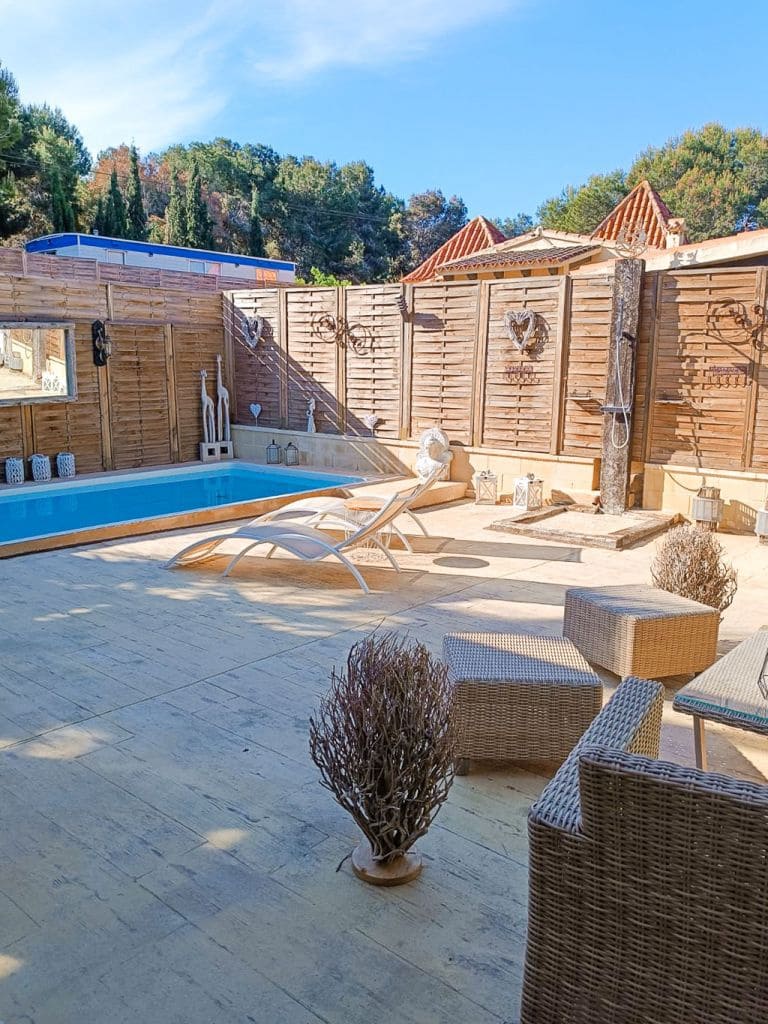 2 bedroom Villa for rent in Benidorm with garage - € 1,800 (Ref: 8580260)