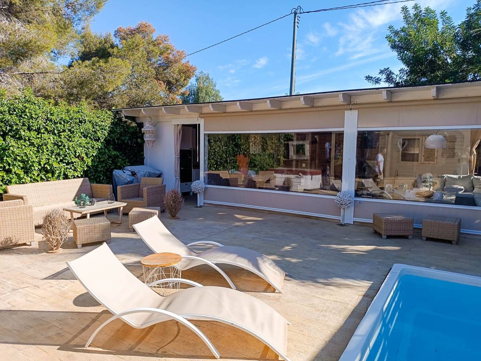 2 bedroom Villa for rent in Benidorm with garage - € 1,800 (Ref: 8580260)