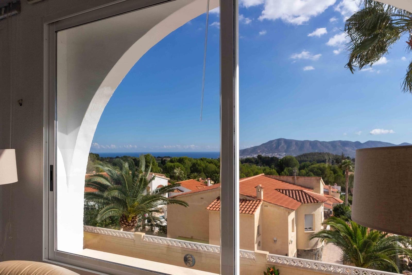 Chalet de 7 habitaciones en Alfaz del Pi / L'Alfàs del Pi en venta con piscina garaje - 460.000 € (Ref: 8599840)