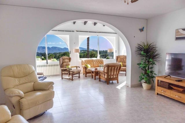 7 sypialnia Willa na sprzedaż w Alfaz del Pi / L'Alfàs del Pi z basenem garażem - 460 000 € (Ref: 8599840)