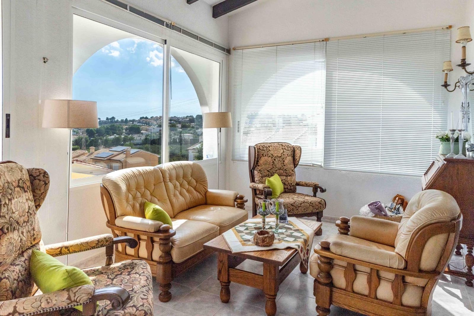 Chalet de 7 habitaciones en Alfaz del Pi / L'Alfàs del Pi en venta con piscina garaje - 460.000 € (Ref: 8599840)