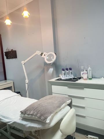 1 soveværelse Erhverv til leje i Albir, Alfaz del Pi / L'Alfàs del Pi - € 950 (Ref: 8646020)