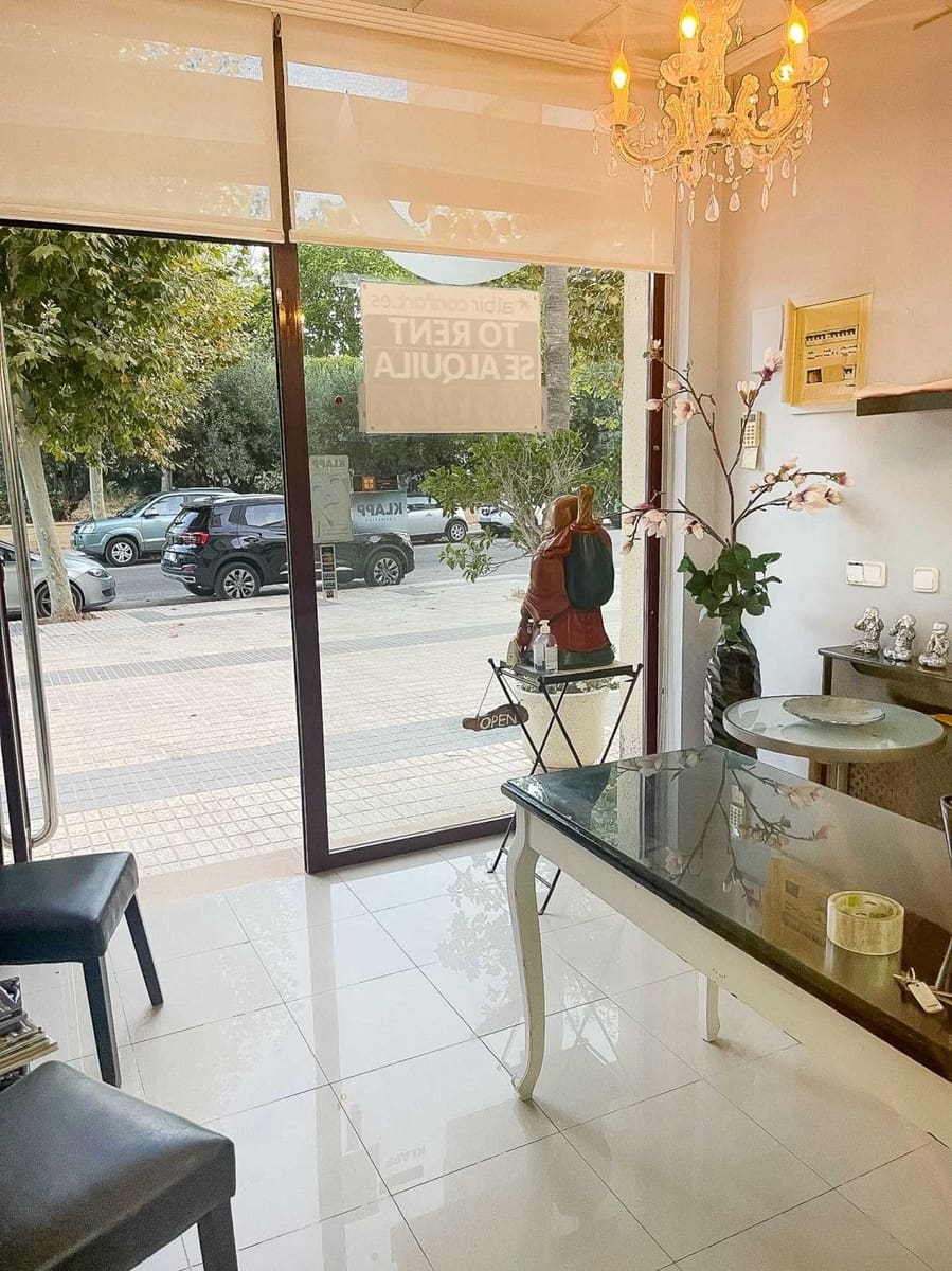 1 soveværelse Erhverv til leje i Albir - € 950 (Ref: 8646020)