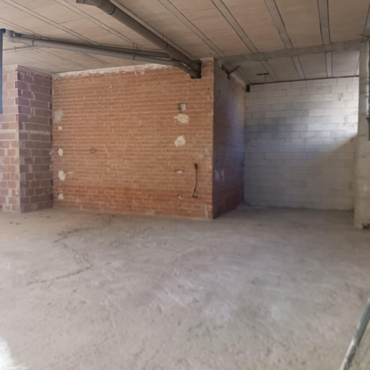 2 soveværelse Erhverv til leje i Alfaz del Pi / L'Alfas del Pi med swimmingpool - € 1.200 (Ref: 8652261)