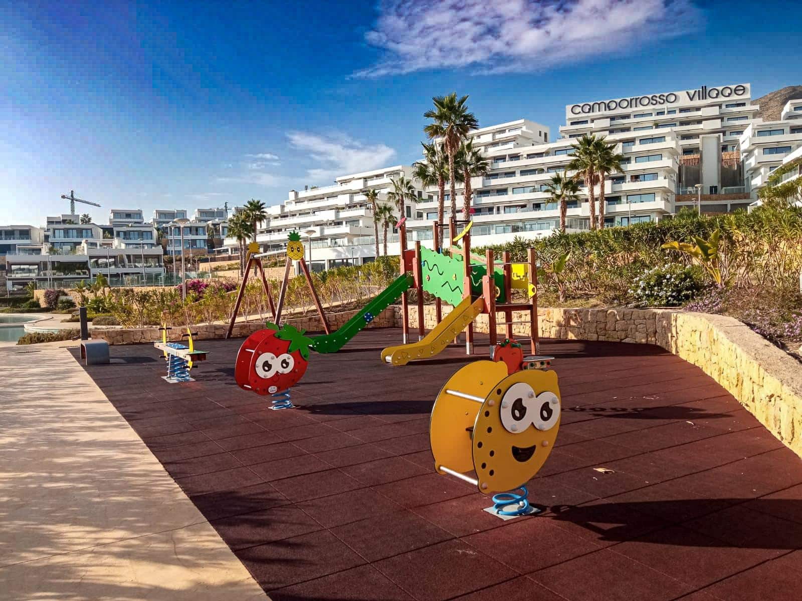 3 makuuhuone Kattohuoneisto myytävänä paikassa Finestrat mukana uima-altaan 
autotalli - 479 000 € (Ref: 8662822)