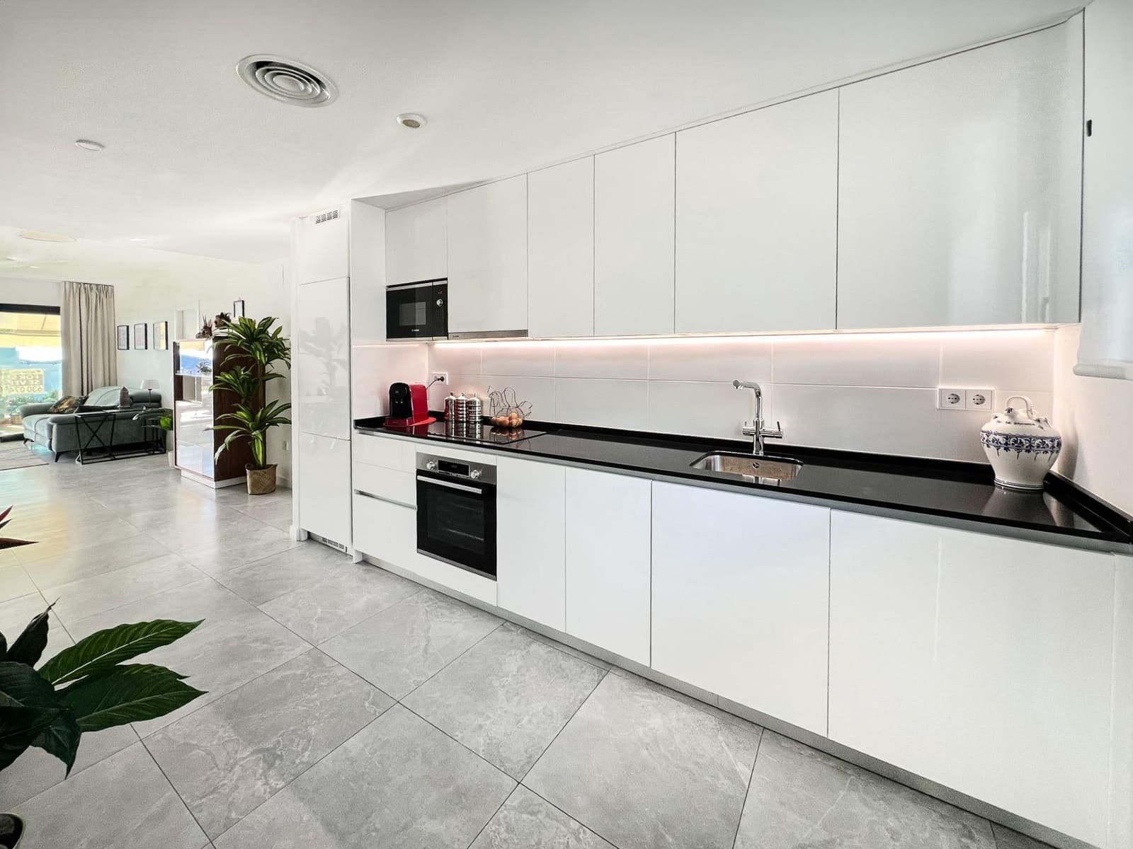 3 sypialnia Penthouse na sprzedaż w Finestrat z basenem garażem - 479 000 € (Ref: 8662822)