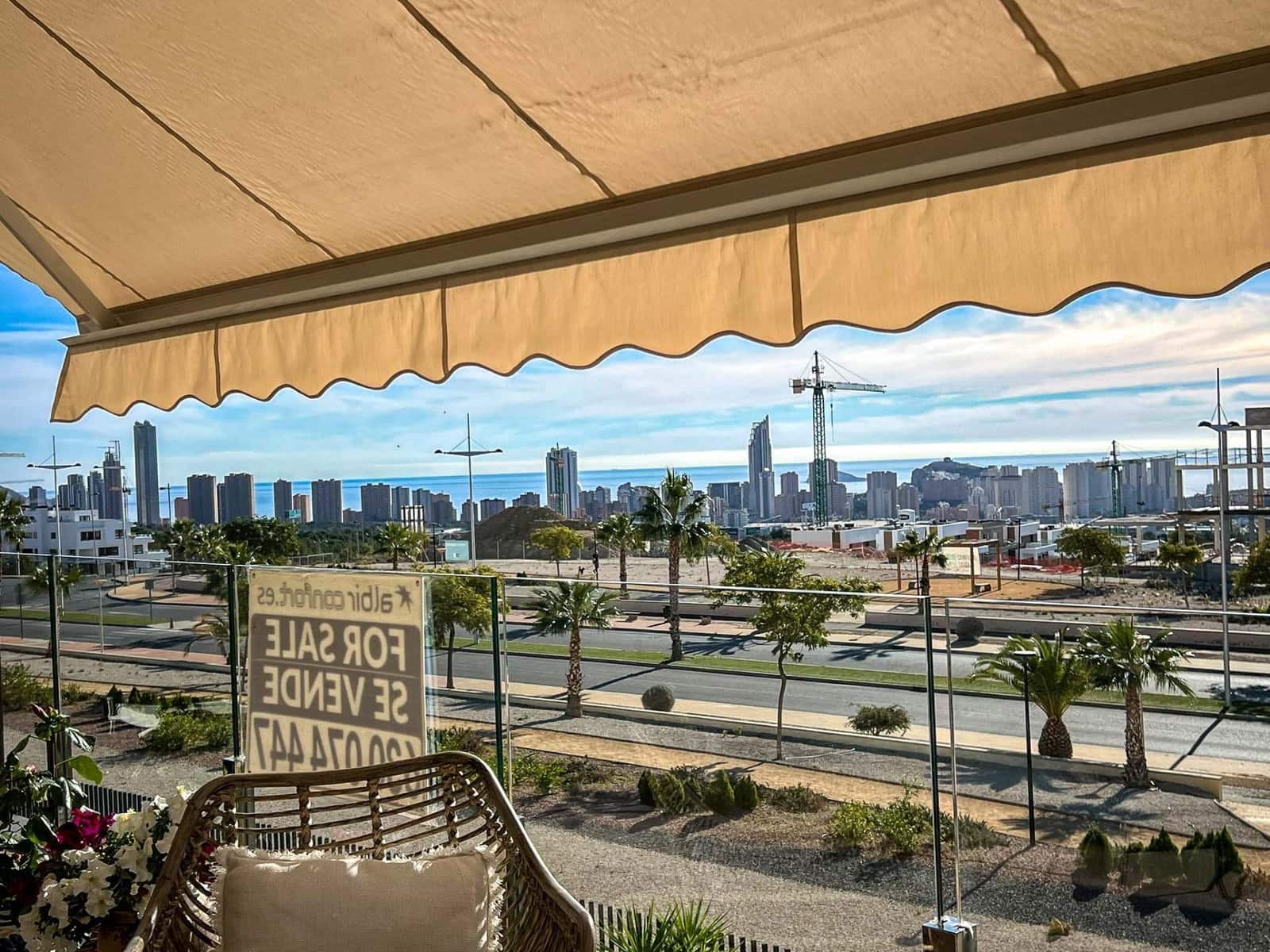 3 sypialnia Penthouse na sprzedaż w Finestrat z basenem garażem - 479 000 € (Ref: 8662822)