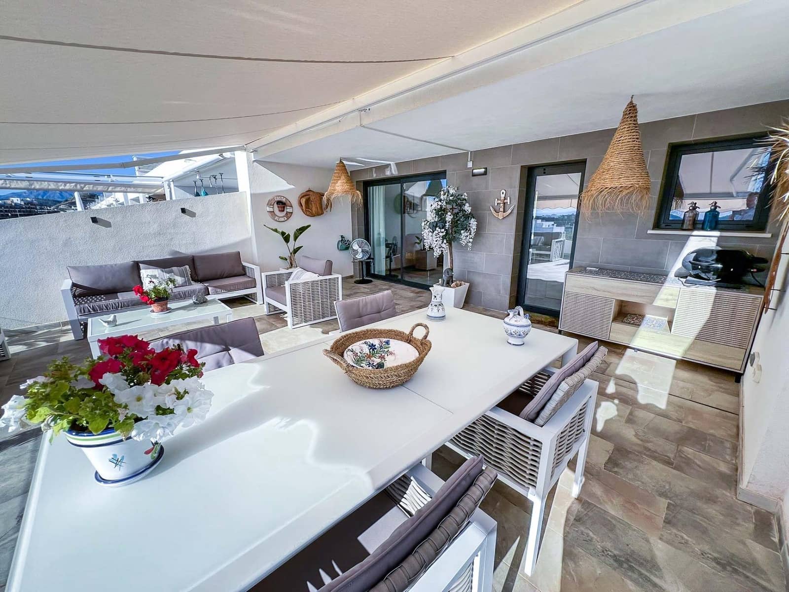 3 makuuhuone Kattohuoneisto myytävänä paikassa Finestrat mukana uima-altaan 
autotalli - 469 000 € (Ref: 8662822)
