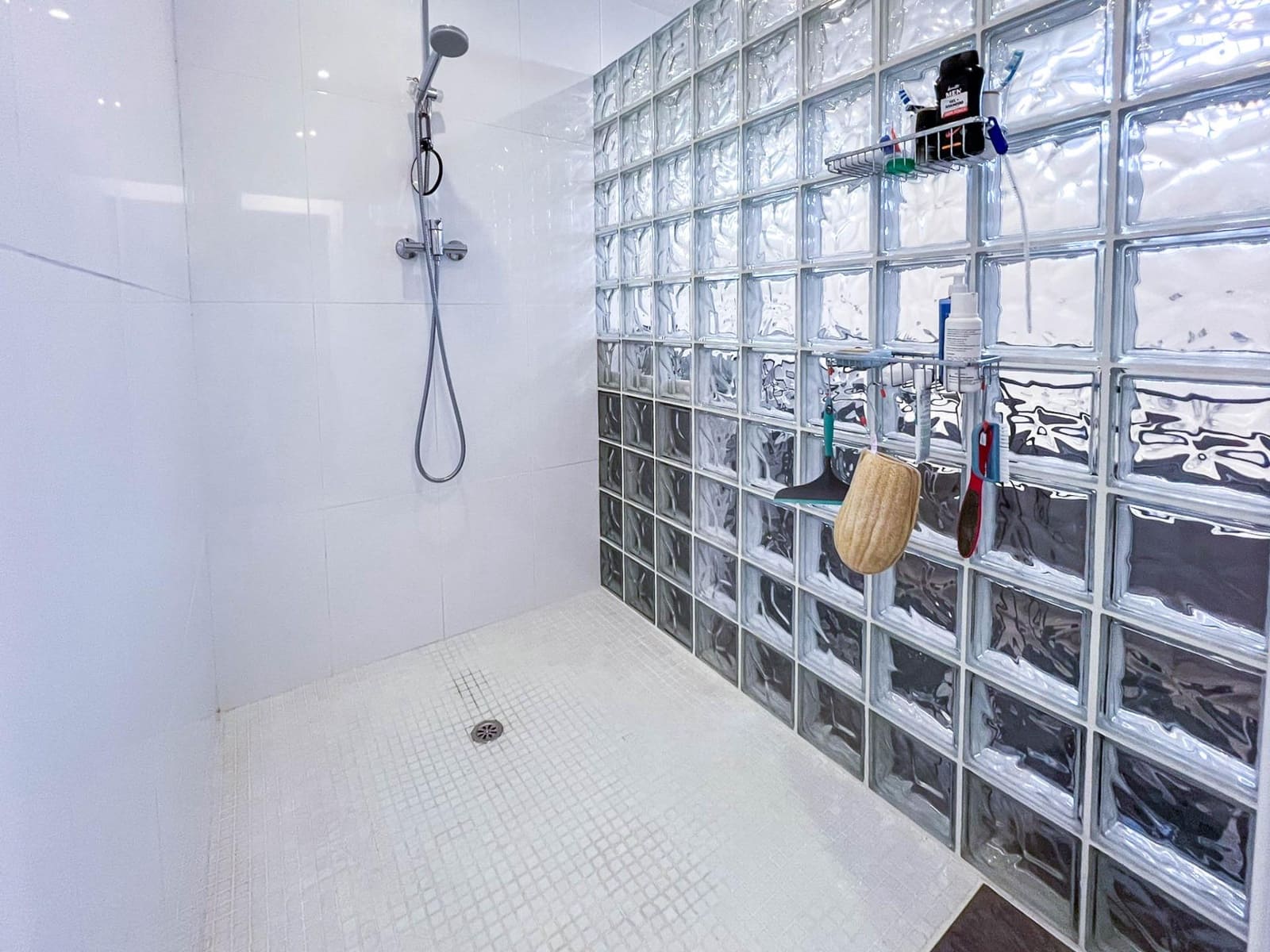 4 soverom Villa til salgs i Polop med svømmebasseng garasje - € 695 000 (Ref: 8672164)